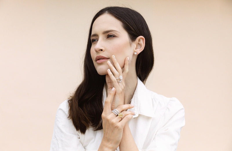 QUEENS DIAMOND RING