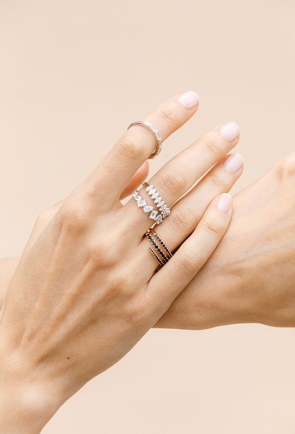 CLASSIC BAGUETTE RING