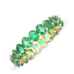 OVAL CUT EMERALD BAND