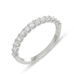 PETITE DIAMOND ETERNITY BAND