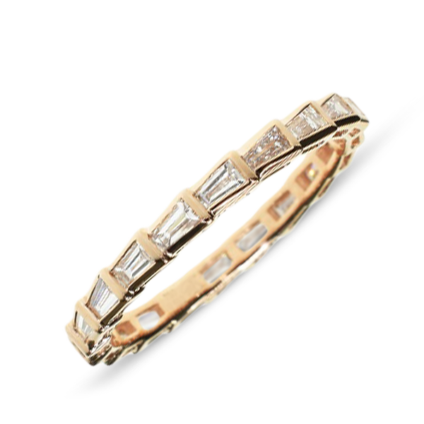 TAPERED DIAMOND BAND