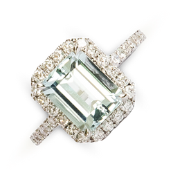 AQUAMARINE AND DIAMOND RING